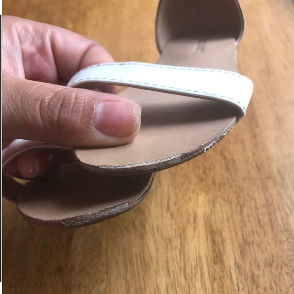 Tan/white Sandals - Picture 3 of 3